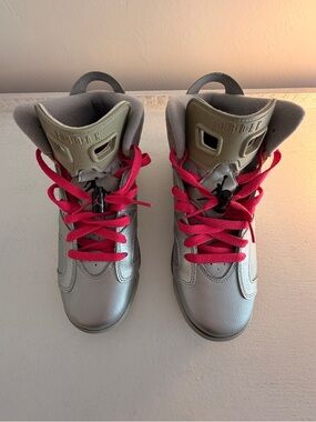 Air Jordan 6 Retro “Valentines Day”